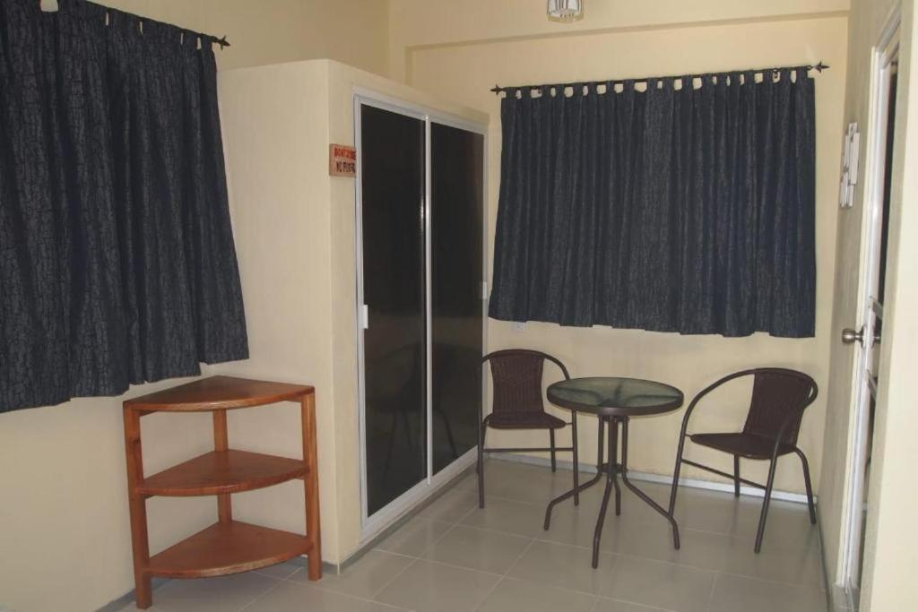 Via Lactea Apartamentos El Cuyo Extérieur photo